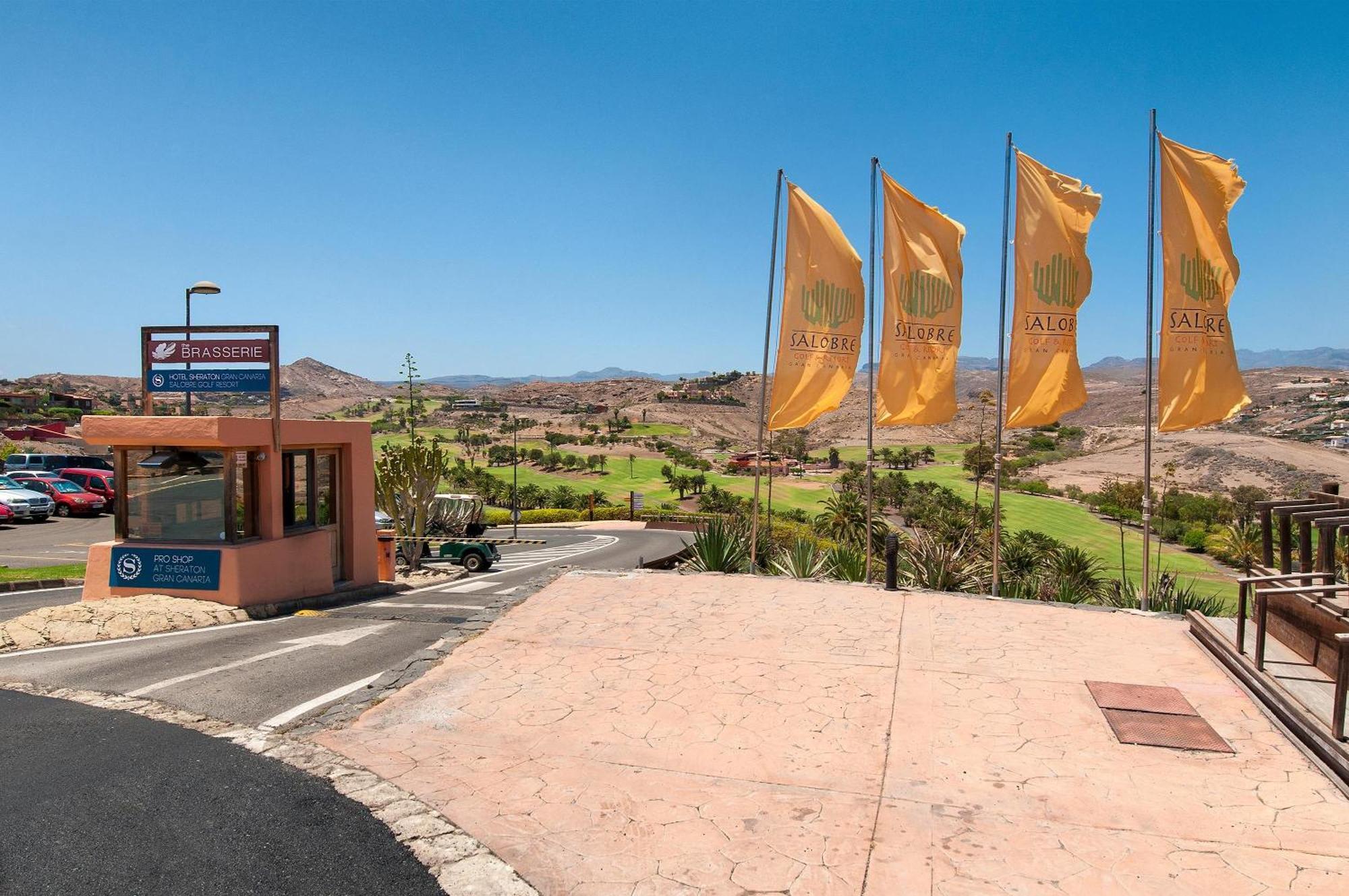 Salobre Golf Dos Luxury Retreat In Gran Canaria Private Outdoor Heatable Pool Bbq Facilities Shaded Outdoor Dining Area Salobre Golf, Villa *