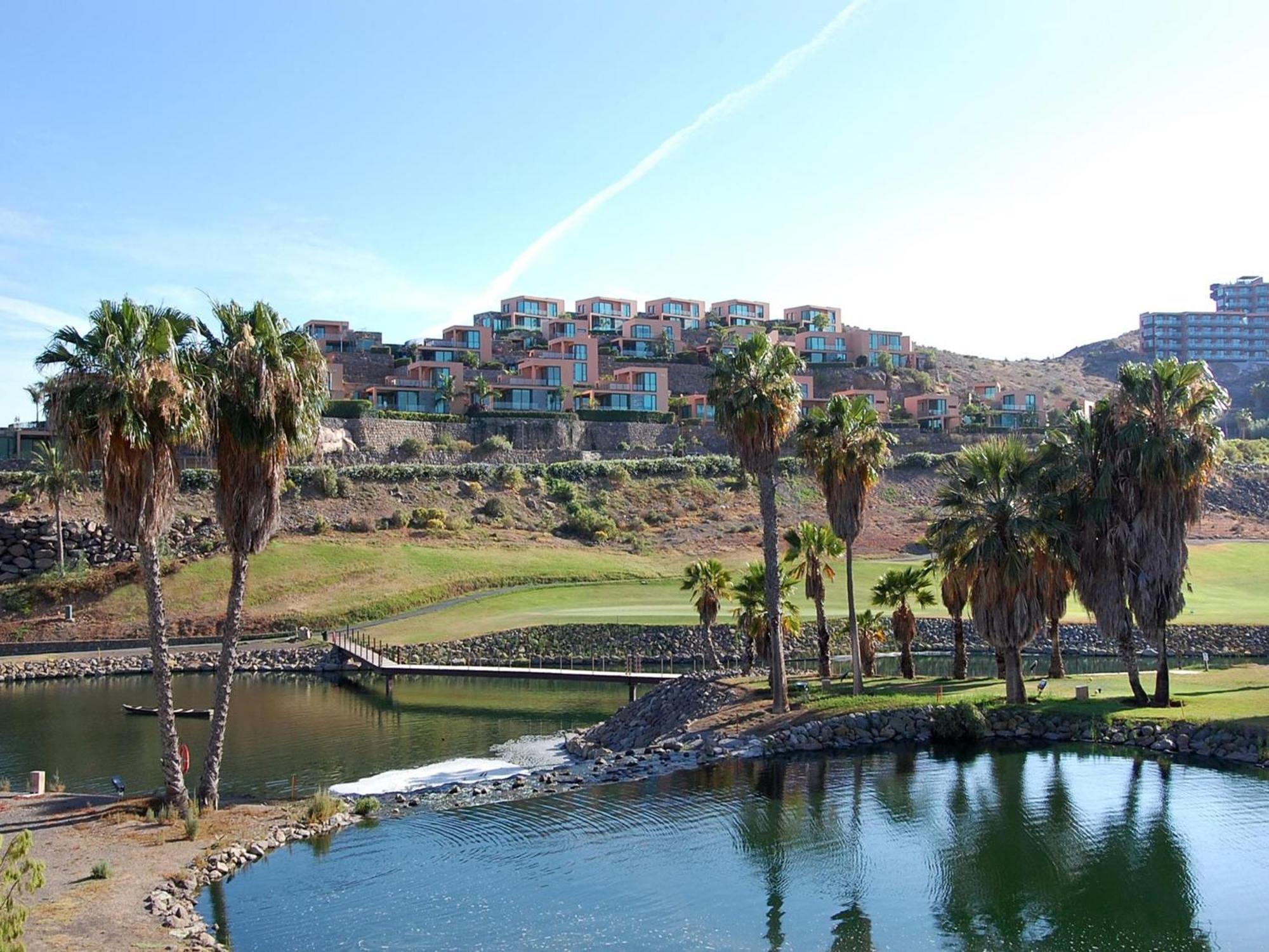Salobre Golf Dos Luxury Retreat In Gran Canaria Private Outdoor Heatable Pool Bbq Facilities Shaded Outdoor Dining Area Salobre Golf, Villa