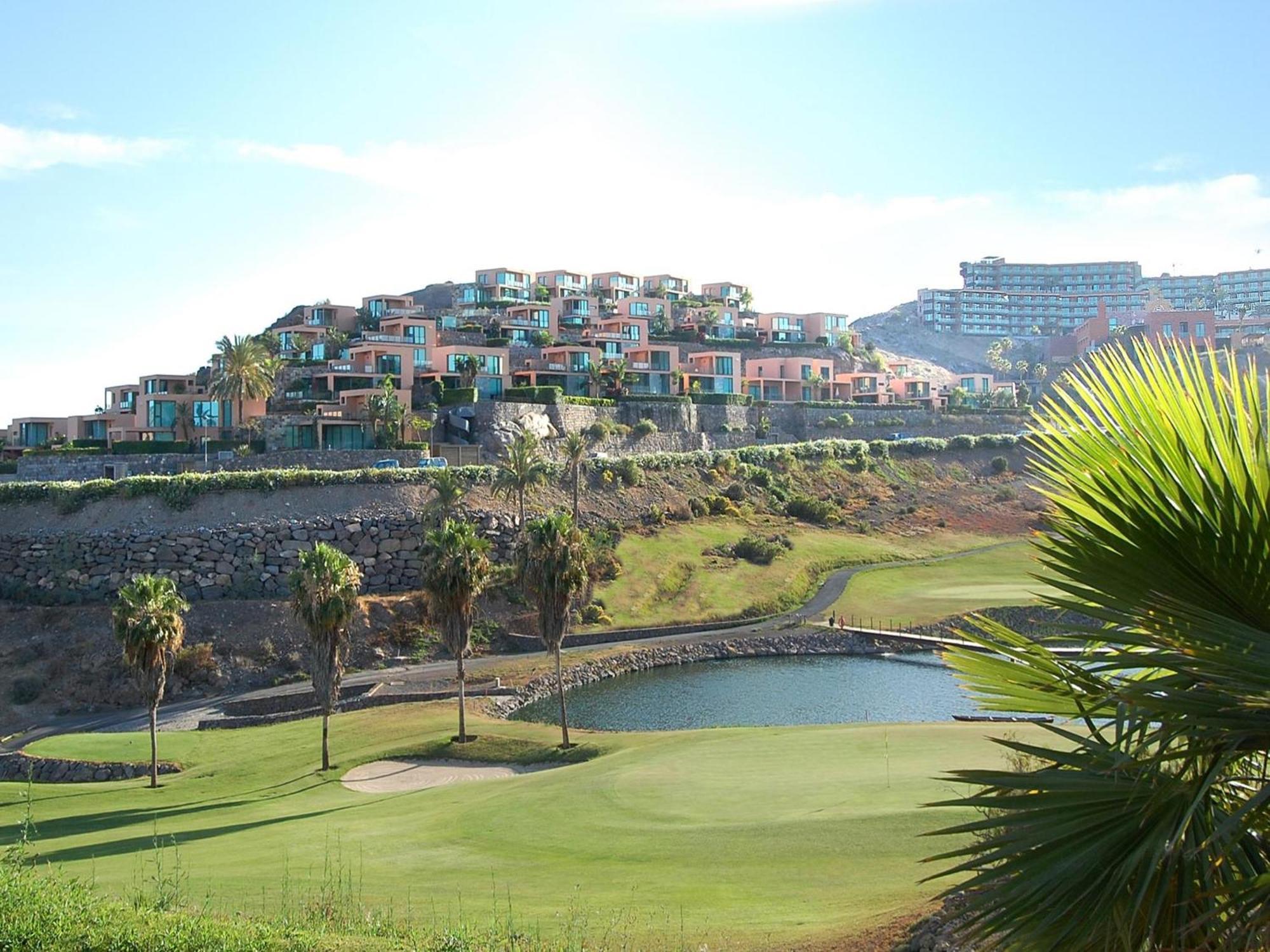 Salobre Golf Dos Luxury Retreat In Gran Canaria Private Outdoor Heatable Pool Bbq Facilities Shaded Outdoor Dining Area Salobre Golf, Villa *