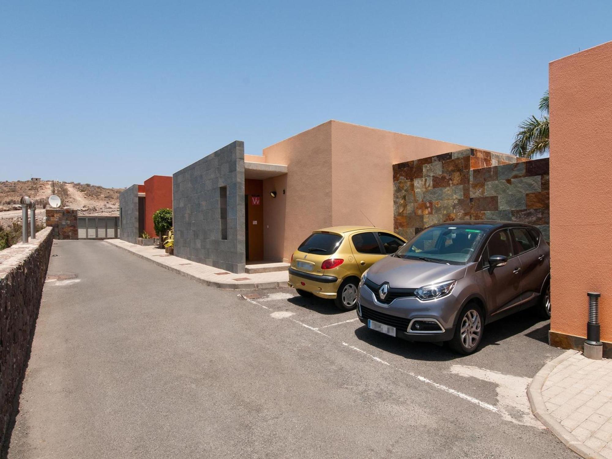 Villa Salobre Golf Dos Luxury Retreat In Gran Canaria Private Outdoor Heatable Pool Bbq Facilities Shaded Outdoor Dining Area Salobre Golf, *
