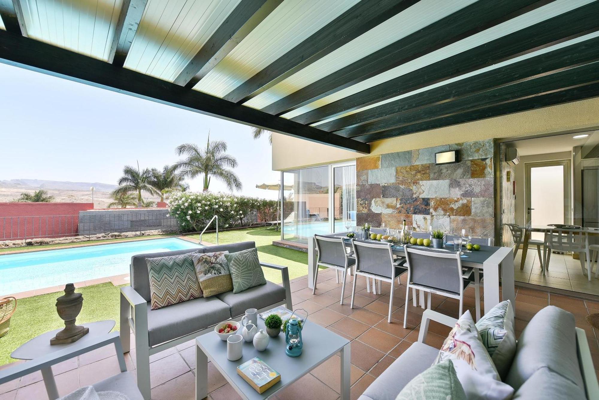 Villa Salobre Golf Dos Luxury Retreat In Gran Canaria Private Outdoor Heatable Pool Bbq Facilities Shaded Outdoor Dining Area Salobre Golf, Las Palmas / Gran Canaria
